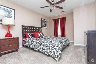 2BR, 2BA- 1100SF - Wildcreek