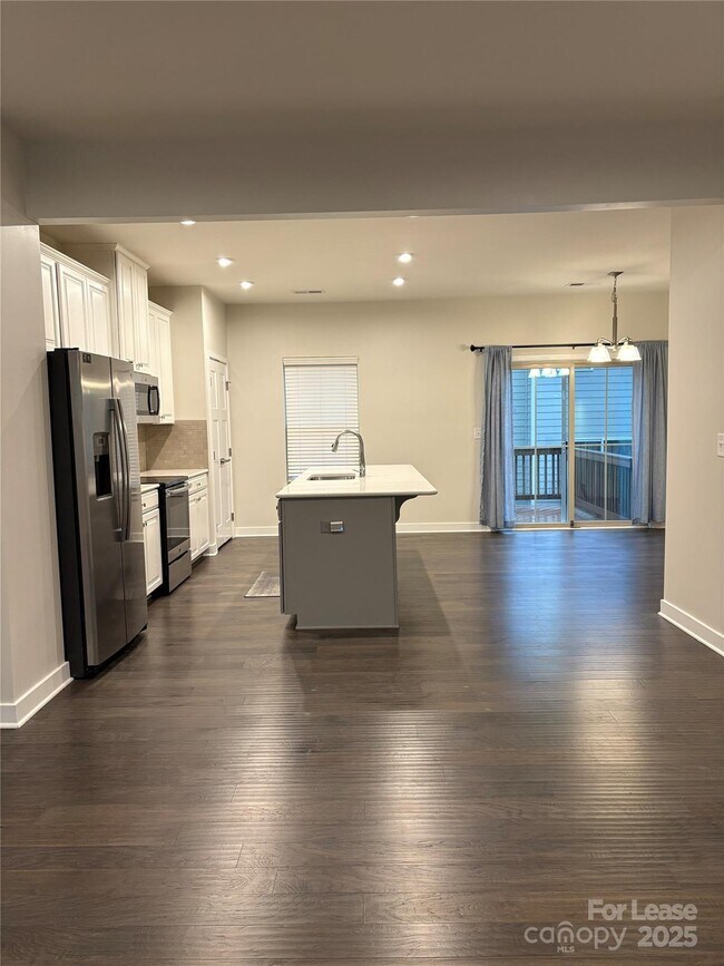 Foto del edificio - 1708 Town Oak Ln