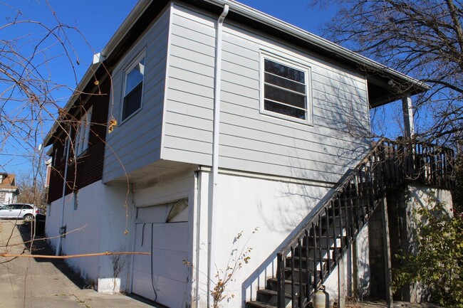 Foto del edificio - 2311 Nicholson Ave