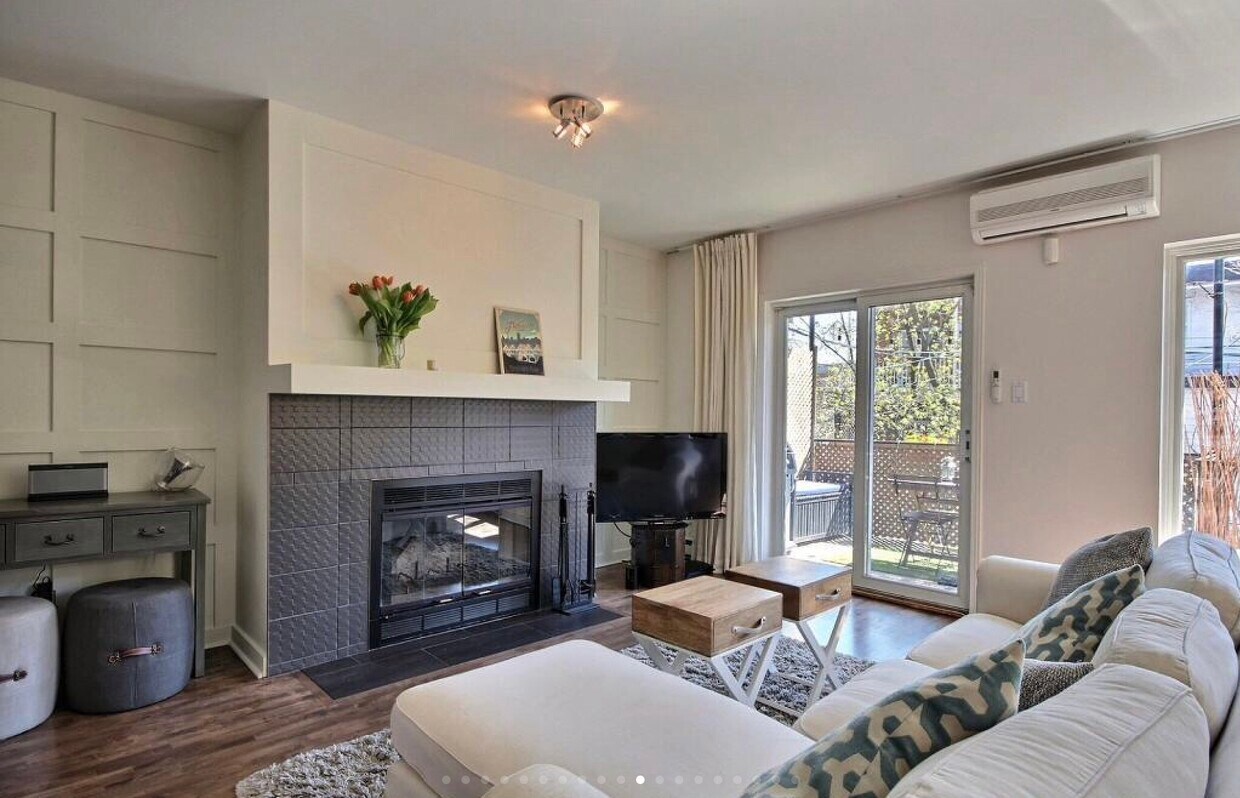 Primary Photo - 4550 Rue Berri