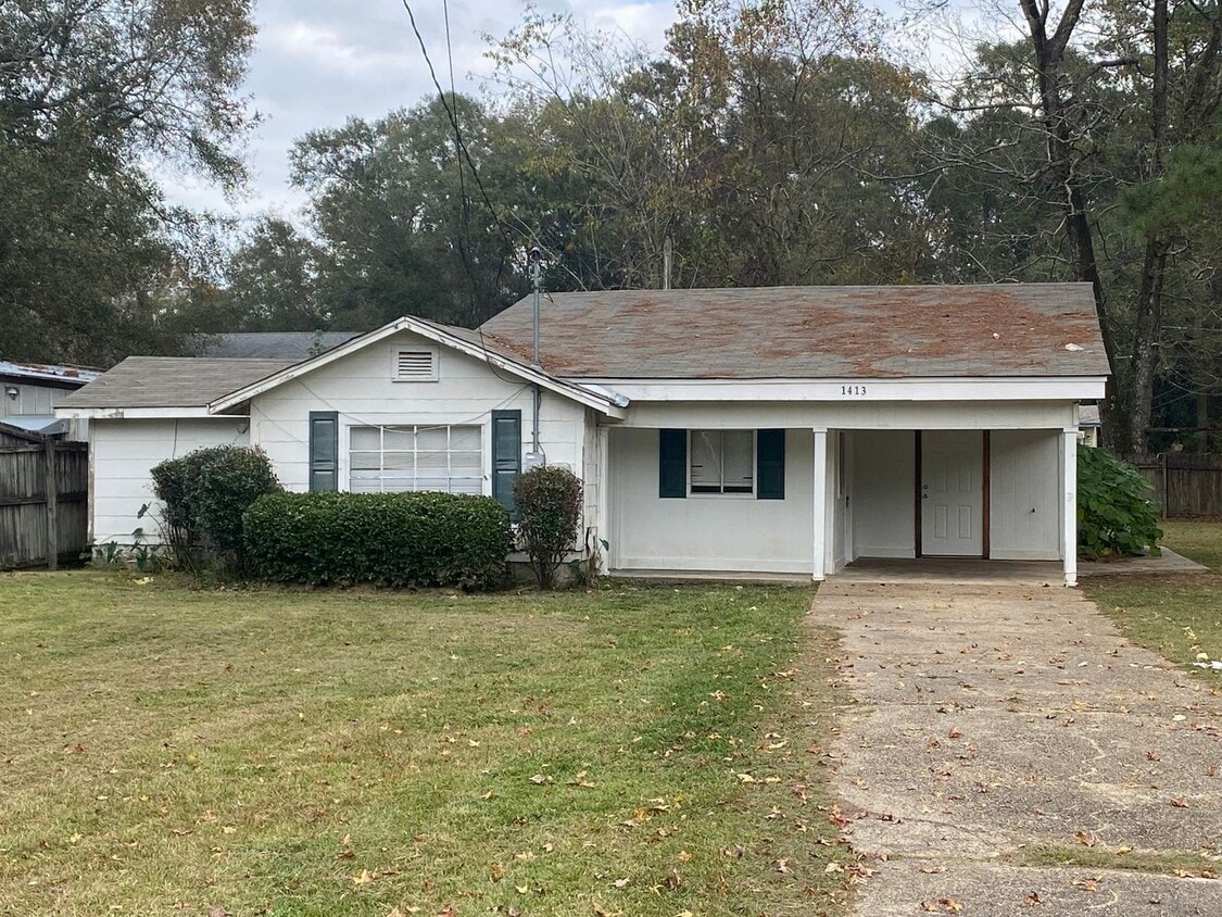 Primary Photo - 3 bed/1 bath House for Rent