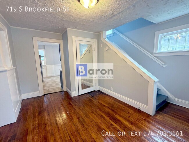Foto del edificio - 719 S Brookfield St
