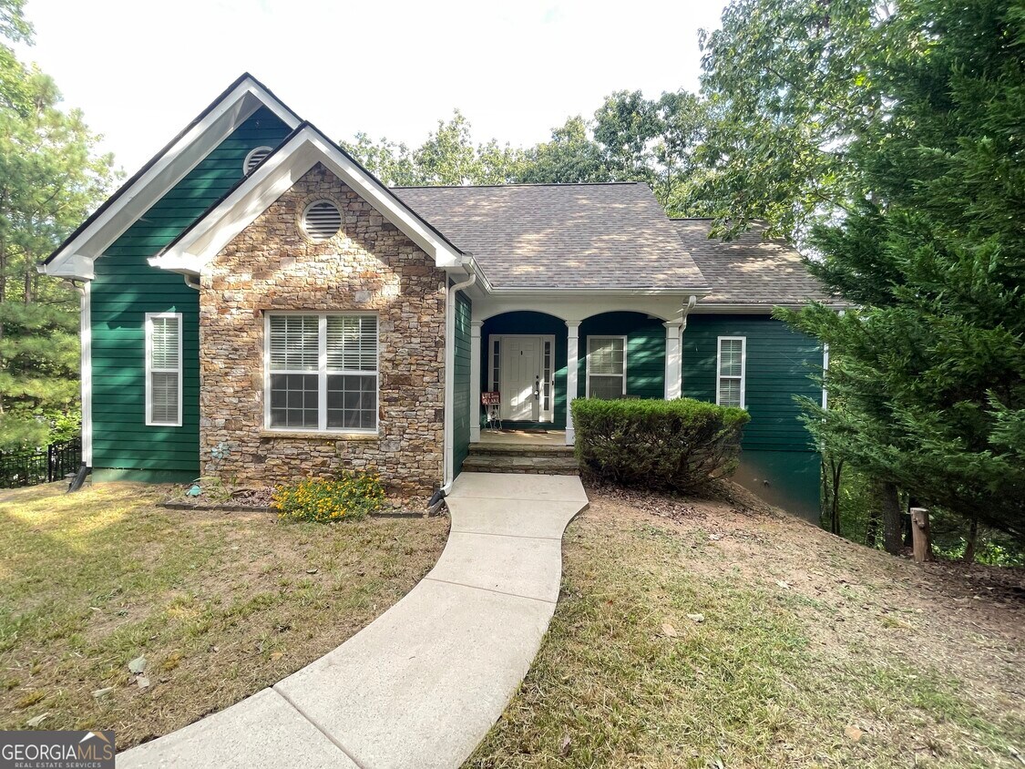 Foto principal - 3398 Banks Mountain Dr