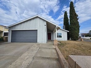 Building Photo - 11321 Volans St