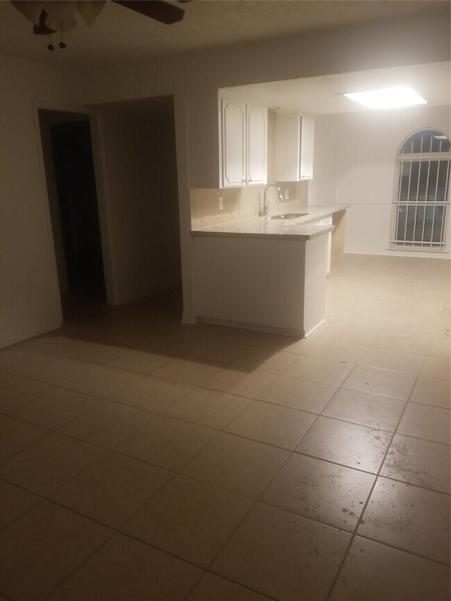 Foto del edificio - 4503 Connorvale Rd