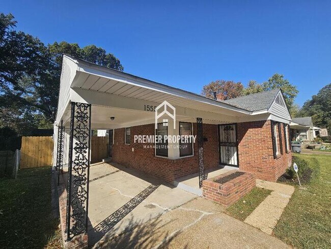 Building Photo - 1555 Raymore Rd