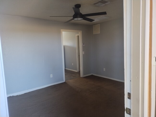 Foto del edificio - 414 NW 97th St