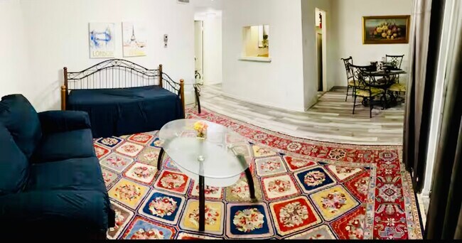 Foto del edificio - 7900 Westheimer Rd