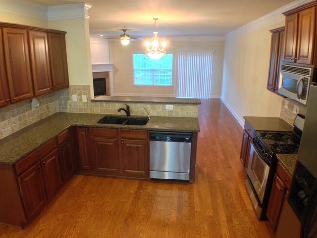 Building Photo - 5225 Wellsley Bend