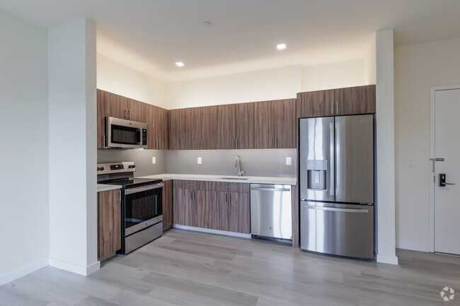 2BR 2BA - 894SF - Newark Makerhoods