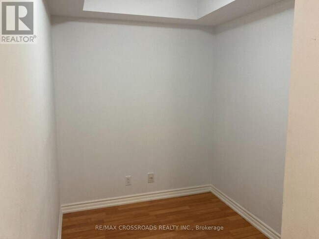 Building Photo - 18 Harding Blvd