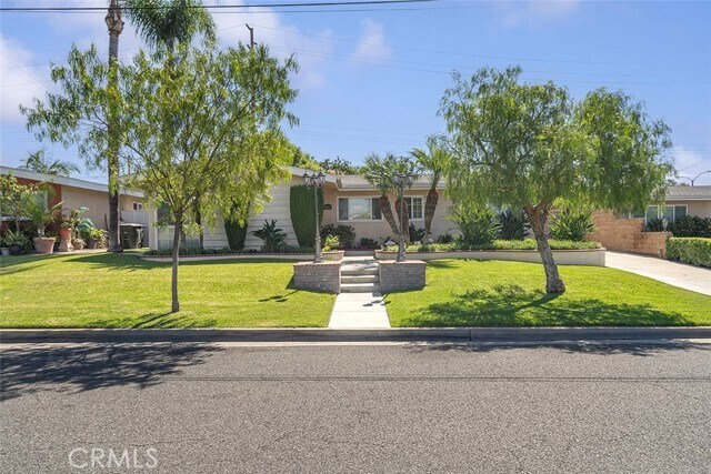 Building Photo - 14022 Elmbrook Dr
