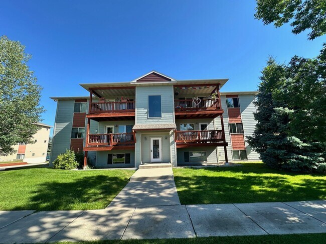 Foto del edificio - Lovely 2 bedroom 1.5 bath condo