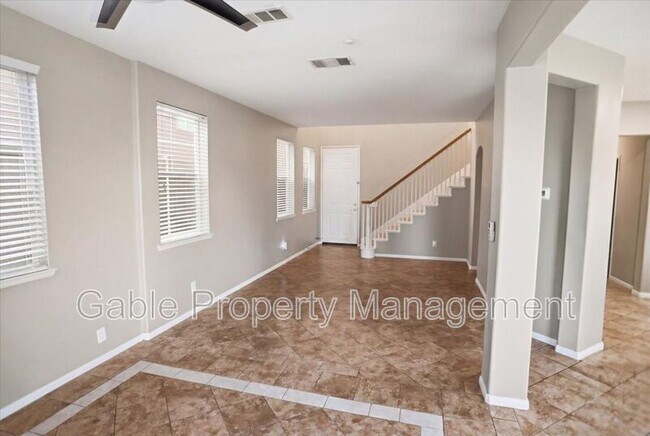 Foto del edificio - 30319 W Cedar Oak Ln