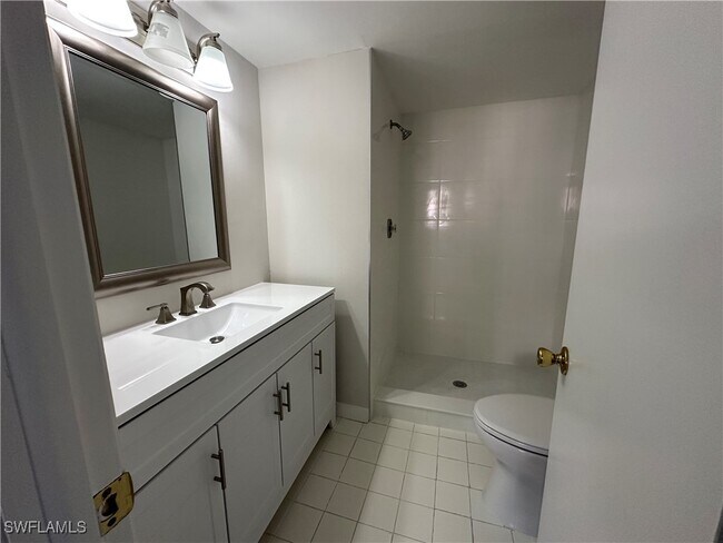 Foto del edificio - 170 Turtle Lake Ct