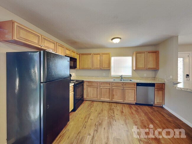 Foto del edificio - 8312 N Orangeview Ave