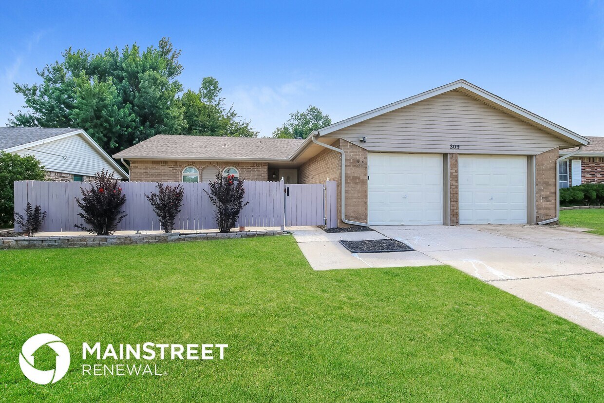 Foto principal - 309 S Morgan Dr