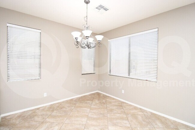 Building Photo - 3370 E Pinot Noir Ave