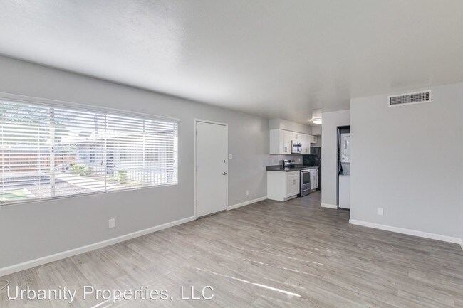Foto del edificio - 825 E Marlette Ave