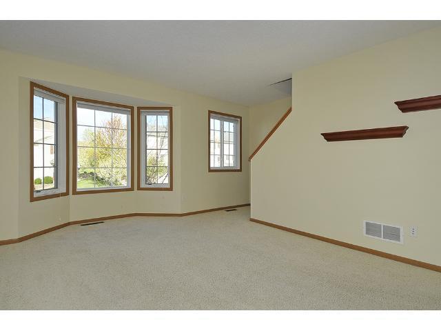 Living room with Bay window - 7745 Arboretum Village Circle