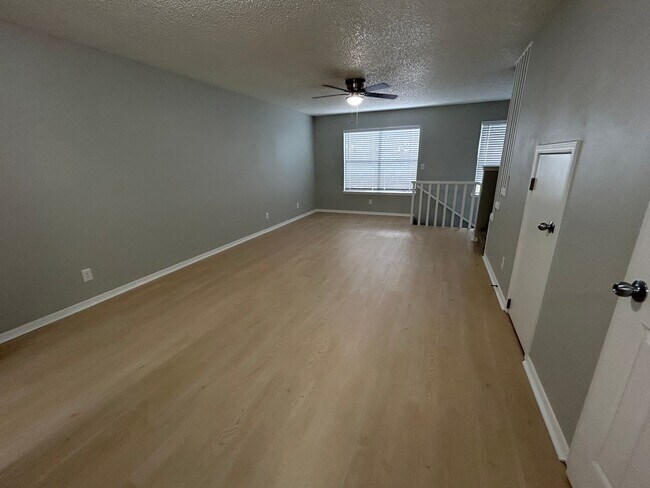 Building Photo - 1/2 OFF 1ST MONTH RENT! Modern 3-Bed, 2.5-Bath Townhome with Granite Kitchen & New Appliances!