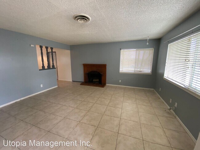 Building Photo - 2 br, 2 bath House - 38609 5th St. East