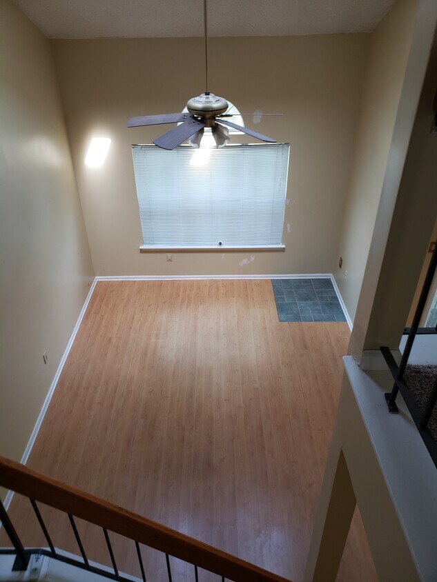 Foto principal - 52 Redwood Ln