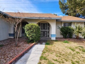 Building Photo - 1823 Niblick Cir