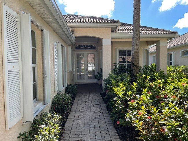 Foto del edificio - 6474 Waverly Green Way