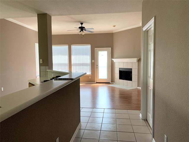 Building Photo - 8300 Stone Ridge Dr