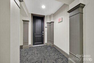 Building Photo - 4620 Piedmont Row Dr