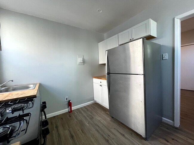 Foto del edificio - 2917 W Sedgley Ave