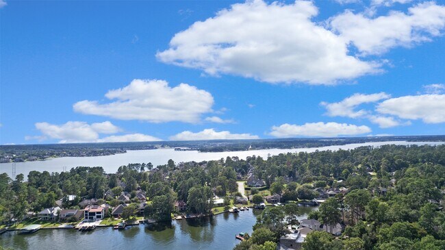 Foto del edificio - 3030 Hemingway Dr