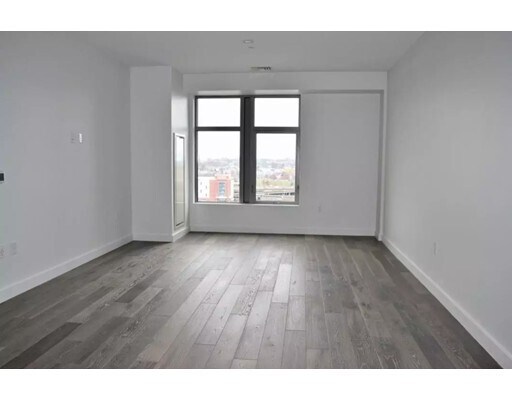Building Photo - 375 Canal St