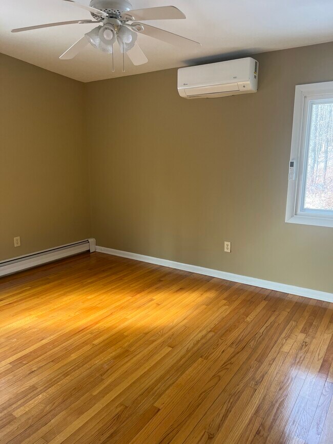 Foto del edificio - 511 Waverly Ave