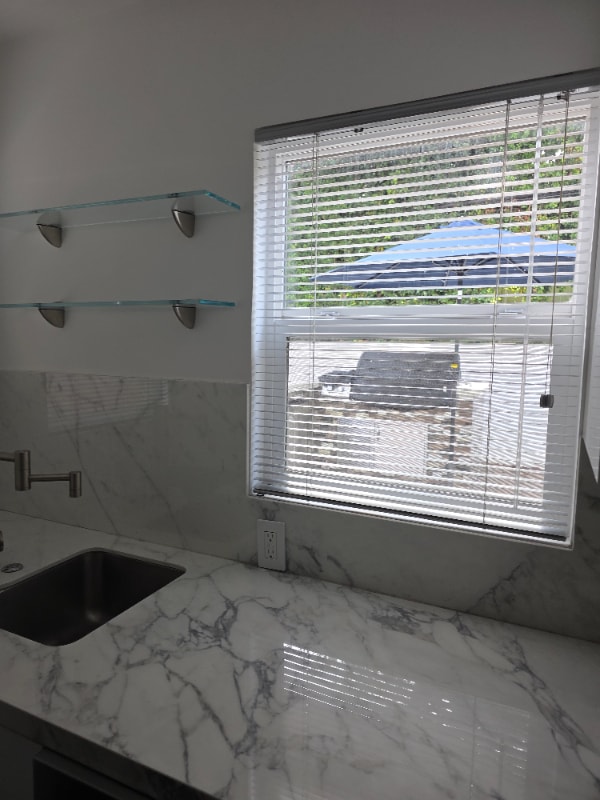 Photo - 3004 Kelton Ave Apartment