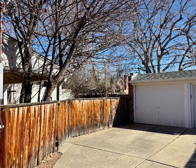 Foto del edificio - 762 Fairfax St