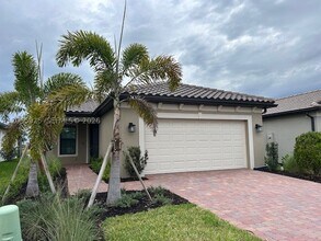 Building Photo - 6385 Honor