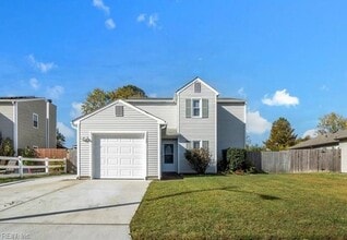 Building Photo - 1729 Aquamarine Dr