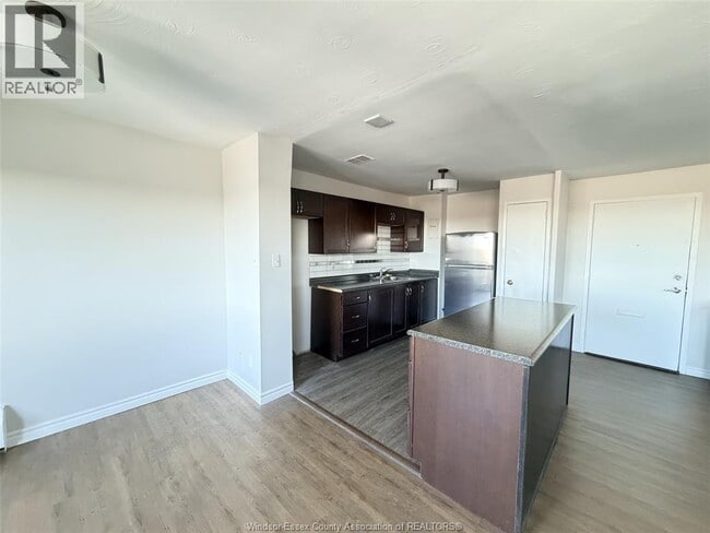 Building Photo - 20 Bradmon Dr