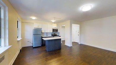 Glenwood Gardens Apartments photo'