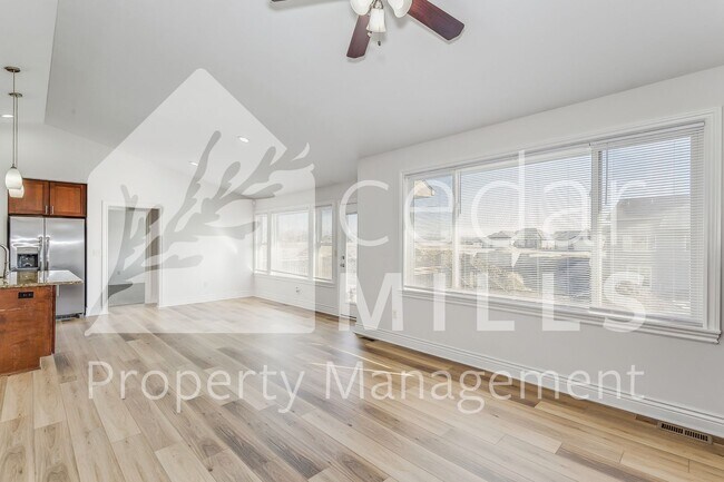 Building Photo - Now Ready!!! LOVELY Home in Belle Chase!