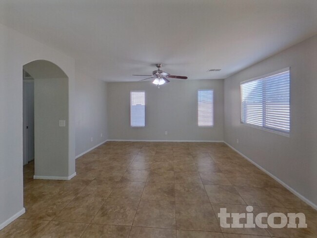 Building Photo - 21201 N Conlon Rd