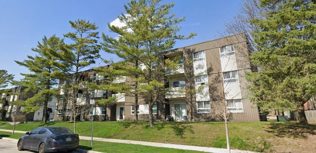 Building Photo - 84 Country Hill Dr