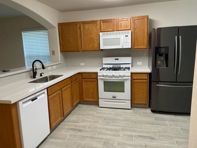 Building Photo - 9314 Mill View Ln