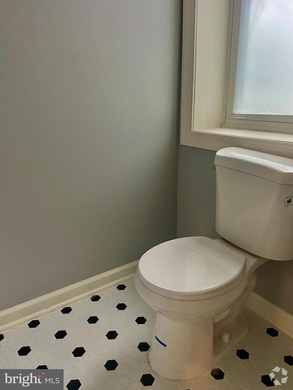 Lansdowne Park Gardens Basement Apartments for Rent Darby, PA 1