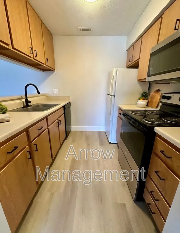 Foto del edificio - 2344 N 44th St