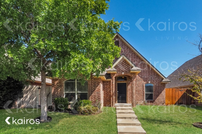 Primary Photo - 2105 SE 42nd Ave