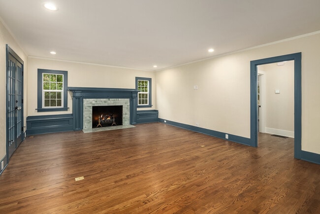 Foto del edificio - 10425 Des Moines Memorial Dr S