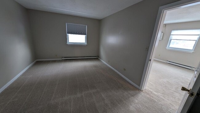 Bedroom - 34 Central St